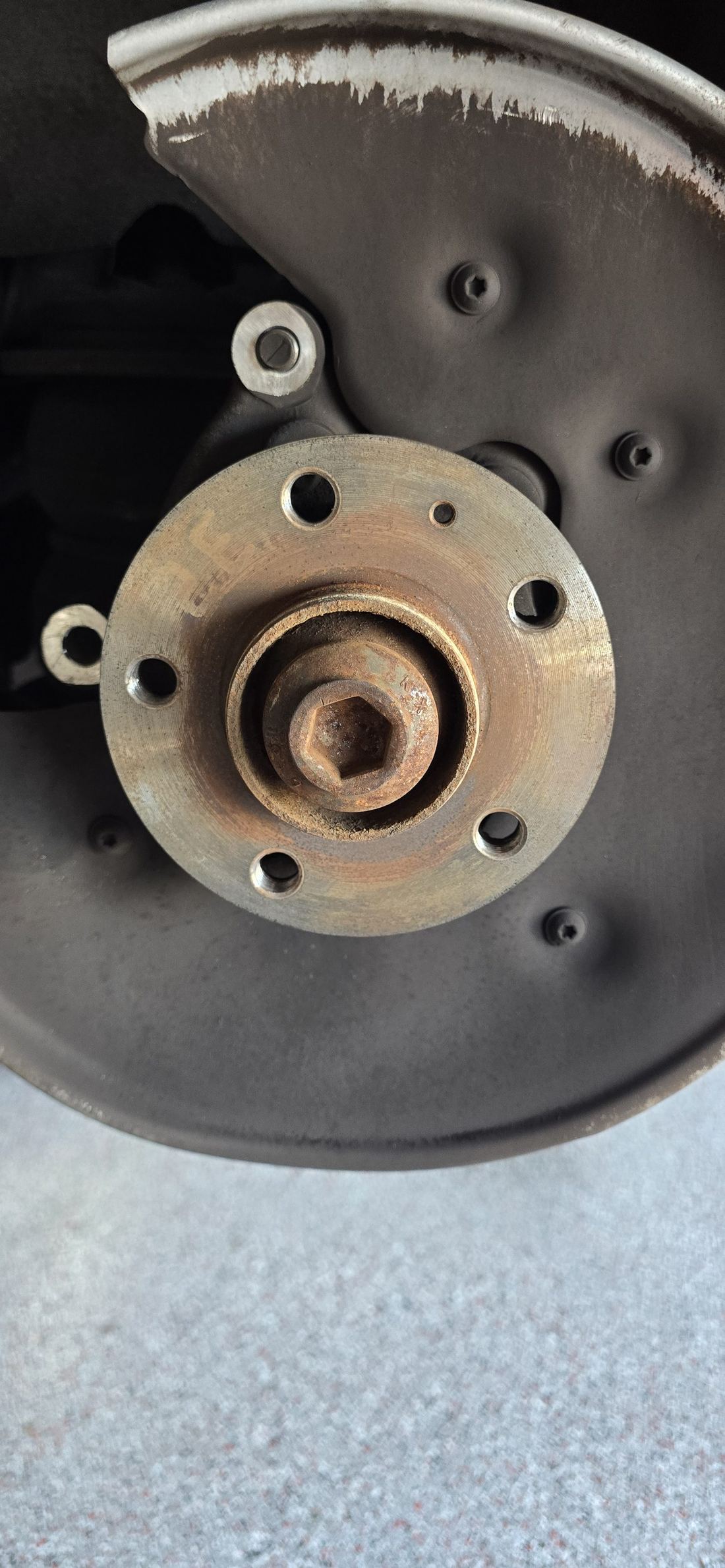 DA Auto Repair storefront in La Habra, European Specialist